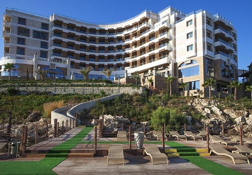 Merit Royal Hotel & Casino Karavas  ภายนอก รูปภาพ