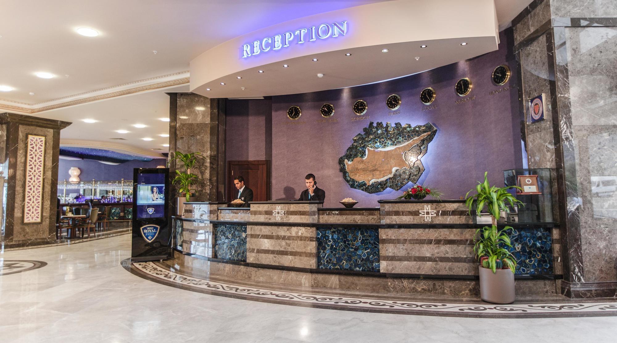 Merit Royal Hotel & Casino Karavas  ภายนอก รูปภาพ