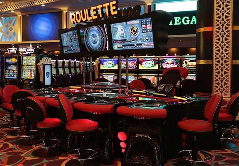 Merit Royal Hotel & Casino Karavas  ภายนอก รูปภาพ