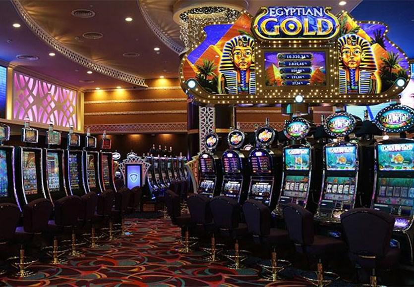 Merit Royal Hotel & Casino Karavas  ภายนอก รูปภาพ