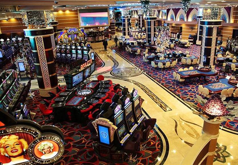 Merit Royal Hotel & Casino Karavas  ภายนอก รูปภาพ