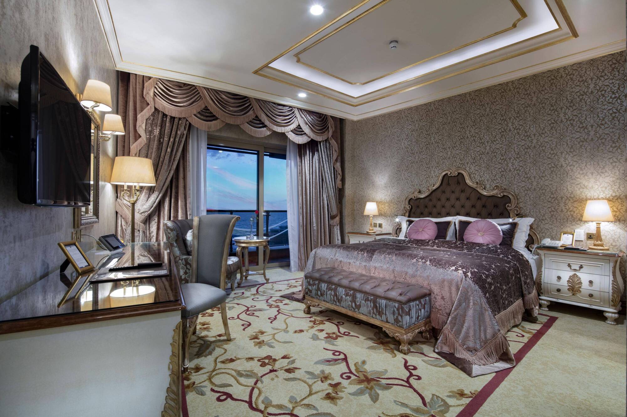 Merit Royal Hotel & Casino Karavas  ภายนอก รูปภาพ